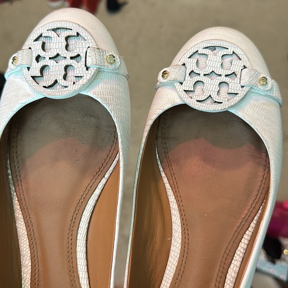 White Tory Burch flats
